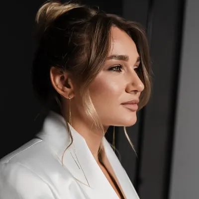 Яна Рогожа profile