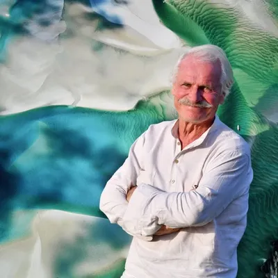 Yann Arthus-Bertrand profile