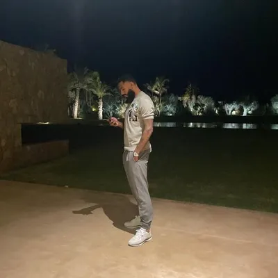 Yann M'Vila ๐ profile