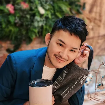 Yaron Chang | 生活記錄 profile