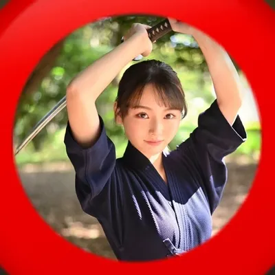 安井南 profile