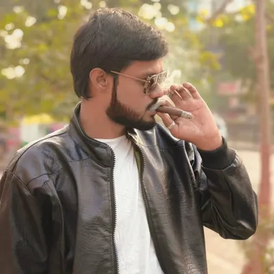 ๐YASAR๐ profile