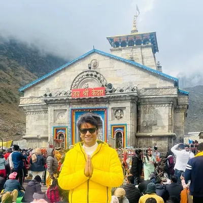 Yash Saxena profile