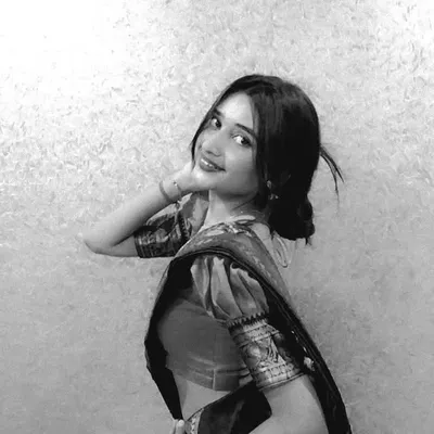Yashasvi 🦩 profile