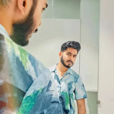 यश रवींद्र अलोणे 🍁 profile