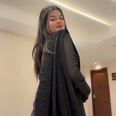 Yashi Maheshwari profile