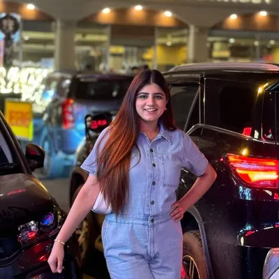 Yashika Chaudhary Baldhosia profile