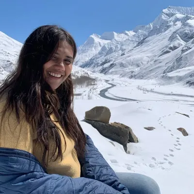 Yashika | Travel