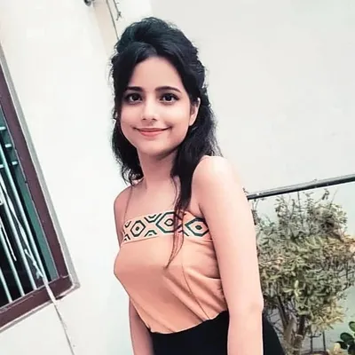 Yashika kalra profile