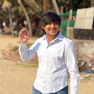 Er.Yash Ajay Jadhav profile