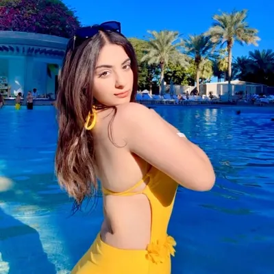 Yashnaa Khurana . profile