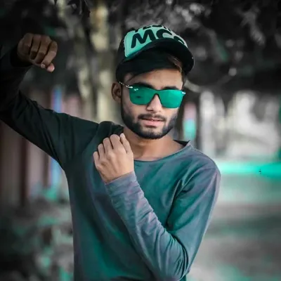 |||||||| Strange Yashu |||||| profile