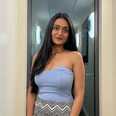 Yashvi Shah profile