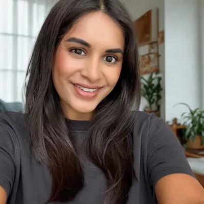 Yasmin Carey profile
