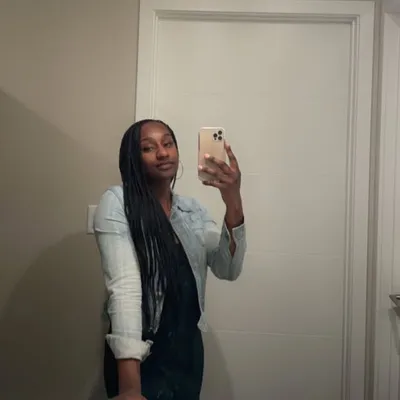 Yas👑 profile