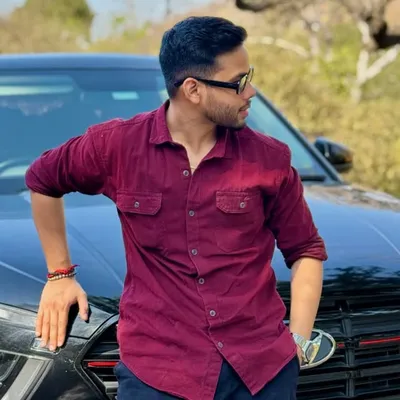 Yash Dixit profile