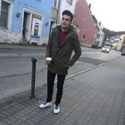Yazan profile