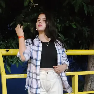 कृष्ण सदा सहायते। profile
