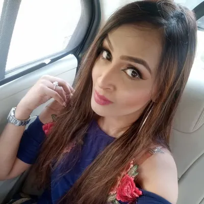 Rekha ๐๐๏ธ profile