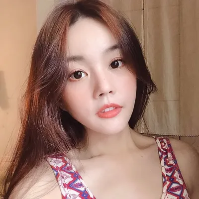 我是馬鈴薯小姐雁靈 profile