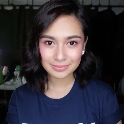 Yen Santos profile
