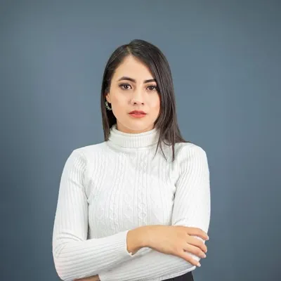 Yensy López profile