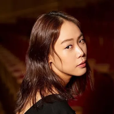 손열음 | Yeol Eum Son profile