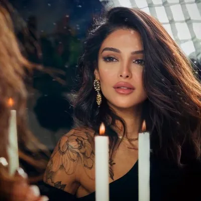Yalda Golsharifi profile