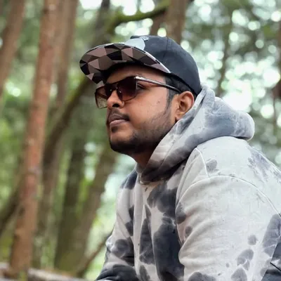 Iniyan யாழ் profile