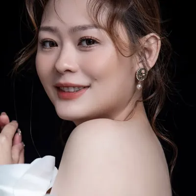 Ying Georgia profile