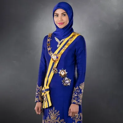 YAM Che' Puan Mahkota Khaleeda Binti Bustamam profile