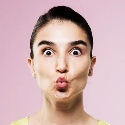 Zeynep Şensoy Yoga Eğitmeni profile