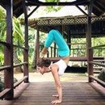 YogaFitFam profile