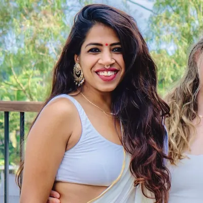 Sadhana Om profile