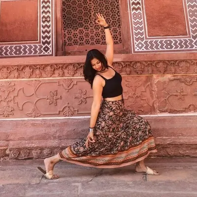 Online yoga classes profile