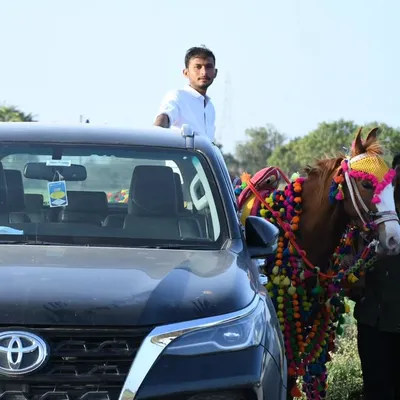yogesh profile