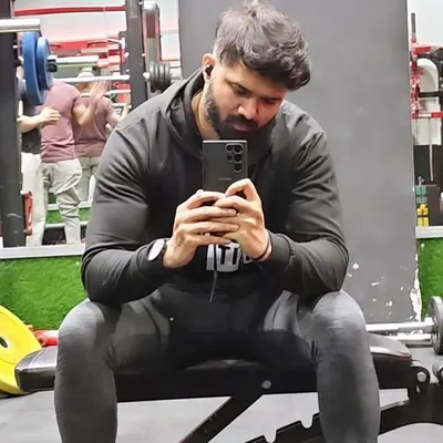 Yogesh Vemulkar profile
