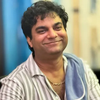 Yogesh Mishrra profile