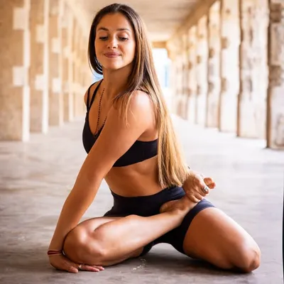 Hala Okeili profile