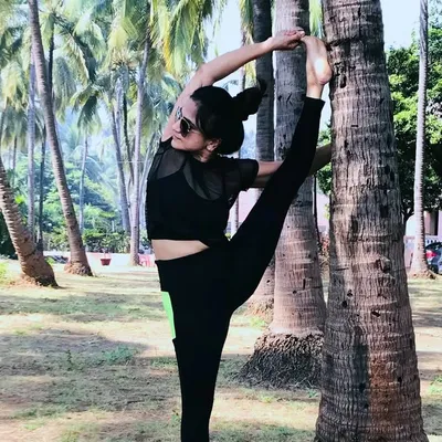 YogwithVaibhavi profile
