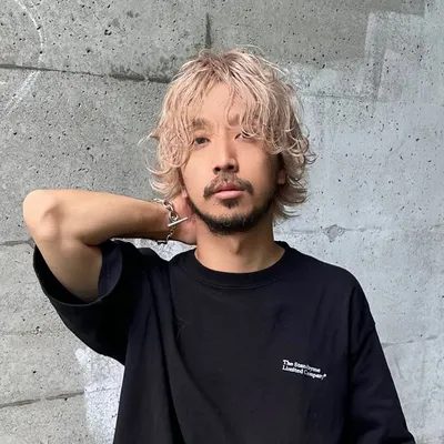クボ シンゴ 日本一のお悩み改善美容師 脱白髪染×ショート×ボブ×日本トータル似合わせアドバイザー理事長 札幌美容師 profile