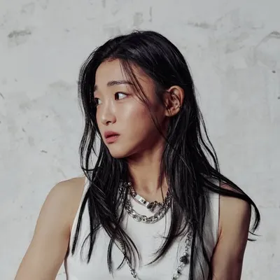 Yoojung Lee 이유정 profile