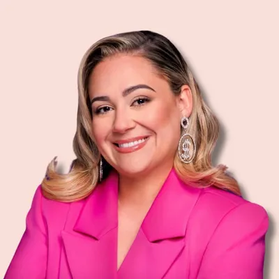 Jannese Torres | Latina Money Expert profile