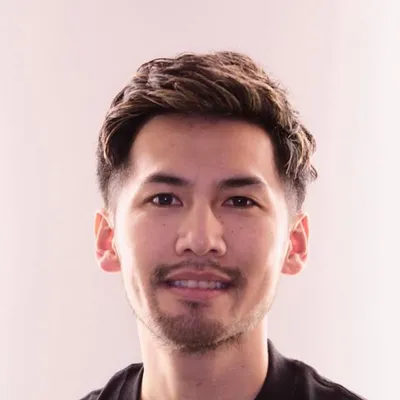 シンガポール美容師/ Ura🇸🇬🇮🇩 /白髪ぼかし🎨✂️ profile
