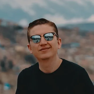 Eduardo Salvatierra profile