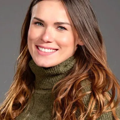 GLORIA SIERRA profile