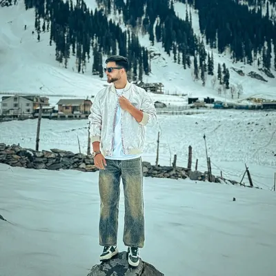 ☞ یونس ♛ profile