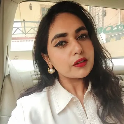 Abhinya Menon | PERSONAL STYLIST | COLOUR ANALYSIS profile