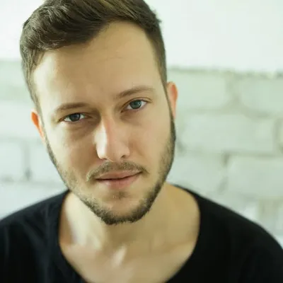 Yon Tumarkin profile