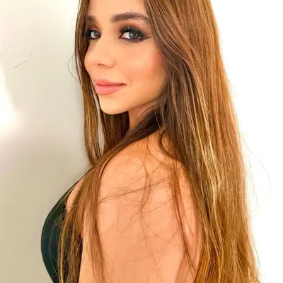 Yuliana Serje profile